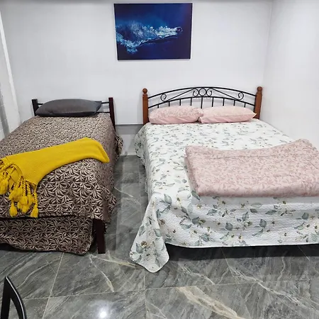 1 Bed 1 Bathroom W Parking Wi-Fi Netflix